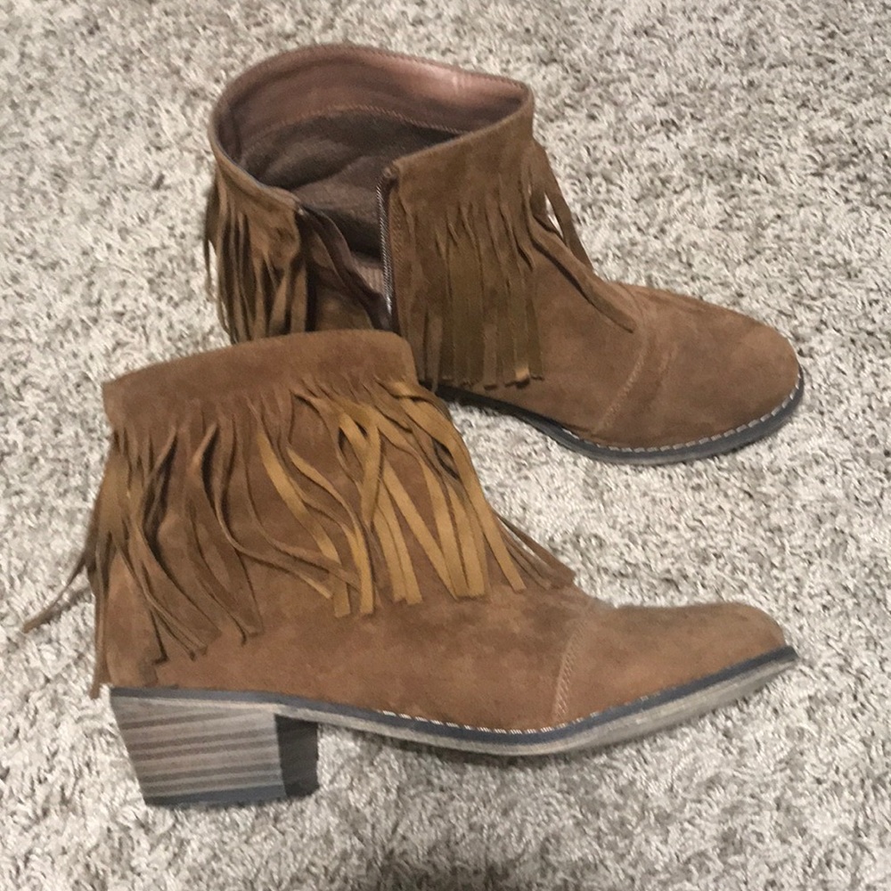 Brown fringe booties
